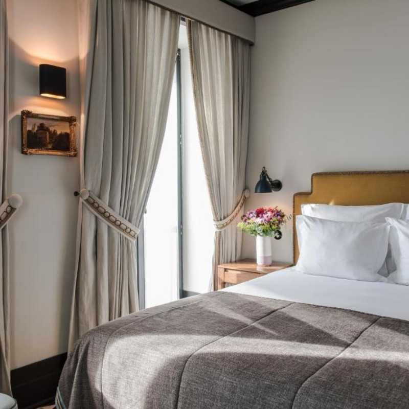 Lisbon Travel Guide Valverde Lisboa Hotel & Garden