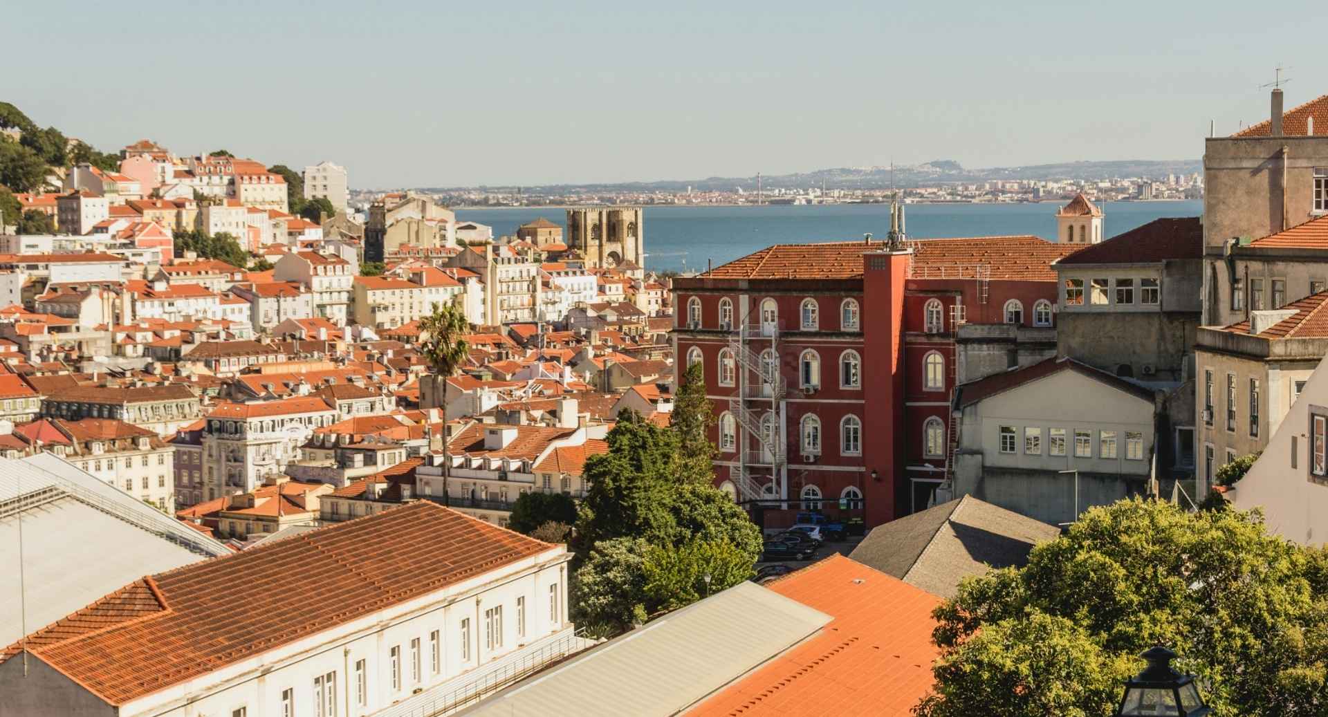 Lisbon Travel Guide