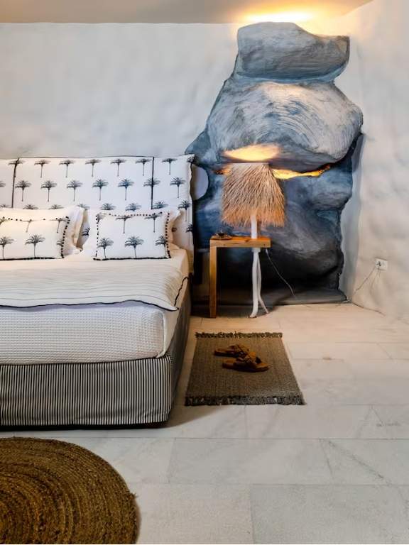 Best Airbnbs in Paros Petra Suite