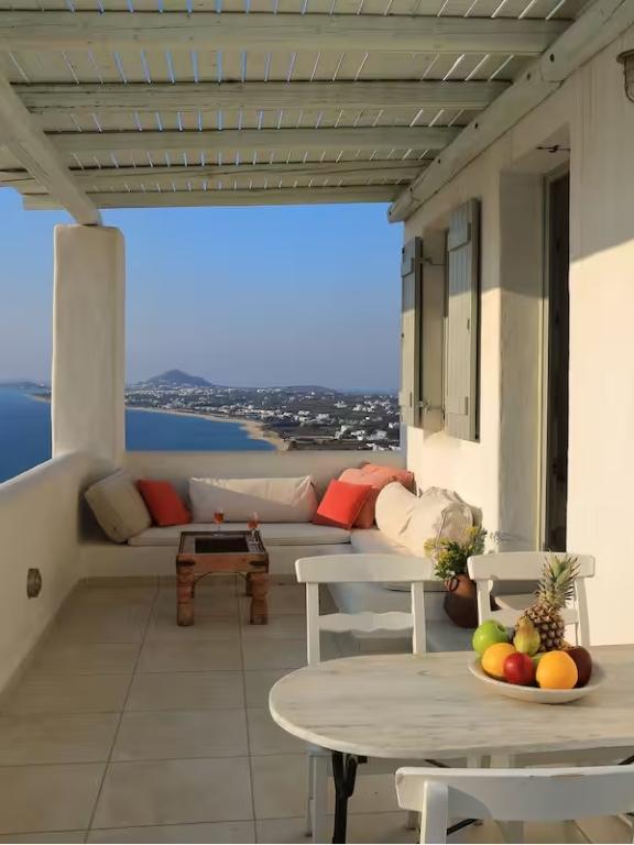Best Airbnbs in Naxos Villa KaterinaVilla Katerina