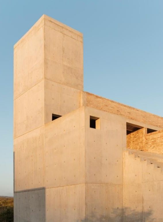 Brutalist Hotels Terrestre