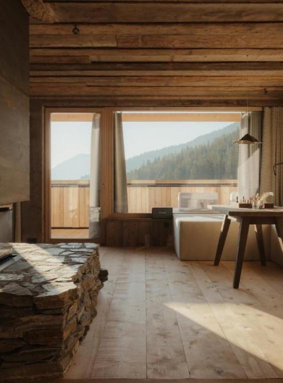 Hotels in the Austrian Alps Eriro