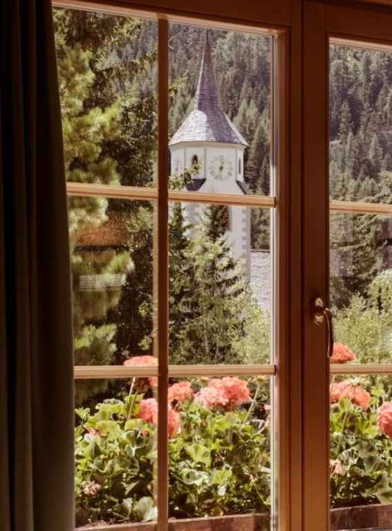 Hotels in the Italian Alps Berghotel Ladinia