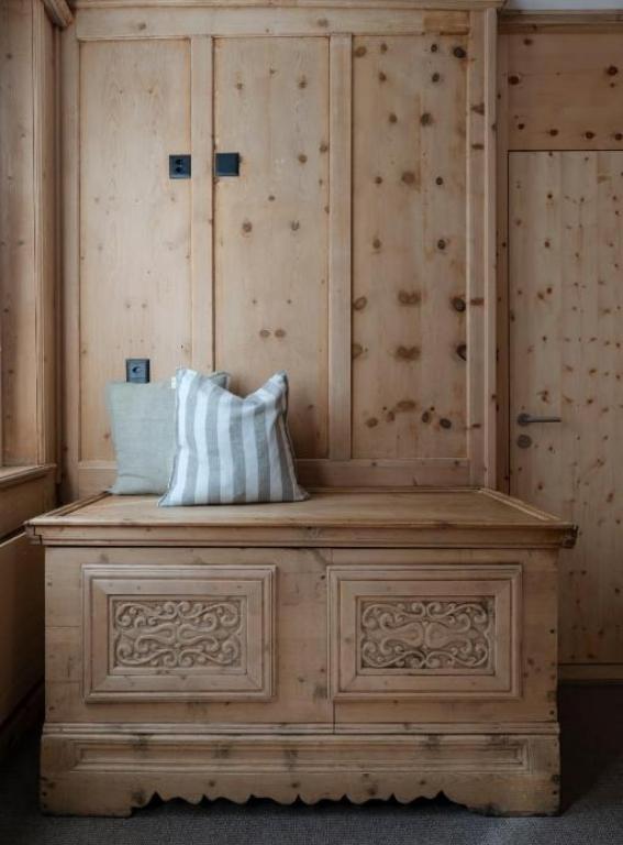 hotels in the Swiss Alps Hotel ÜJA Scuol