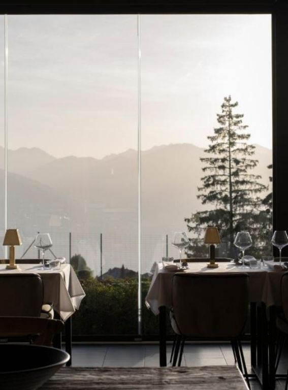 hotels in the Swiss Alps Les Mazots du Clos