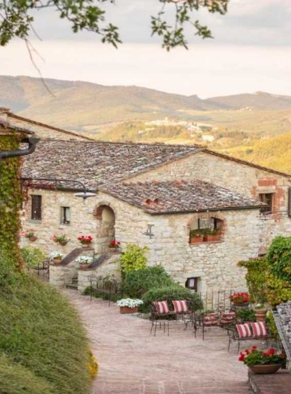 Wine Hotel Italy Borgo Vescine