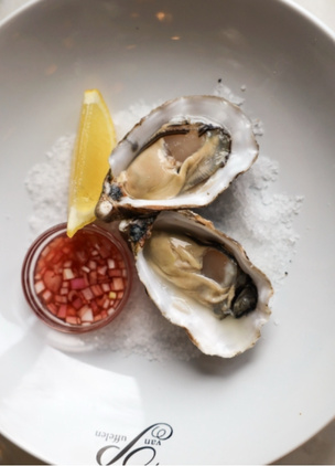 Best Places to Eat In Amsterdam Van Puffelen