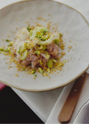 Best Places To Eat In Paris Café les deux Gares