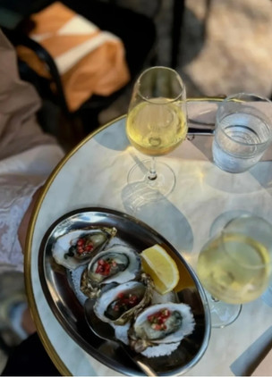 Wine Bars In Lisbon pinot.bar