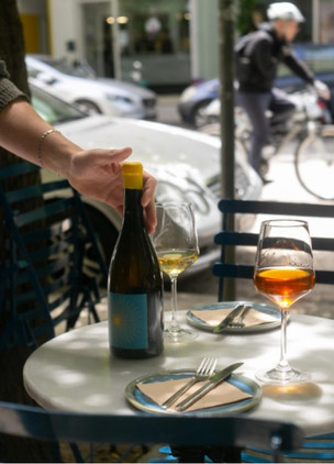 Athens Wine Bars epta martyres