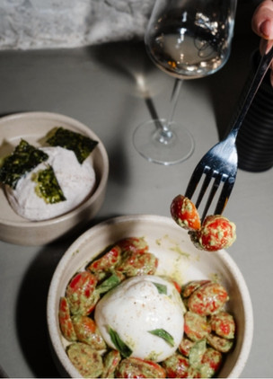 Athens Wine Bars fellos