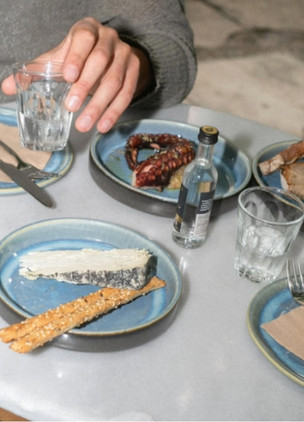 Places To Eat In Athens Epta Martyres