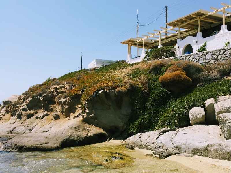 best-airbnbs-in-naxos-01