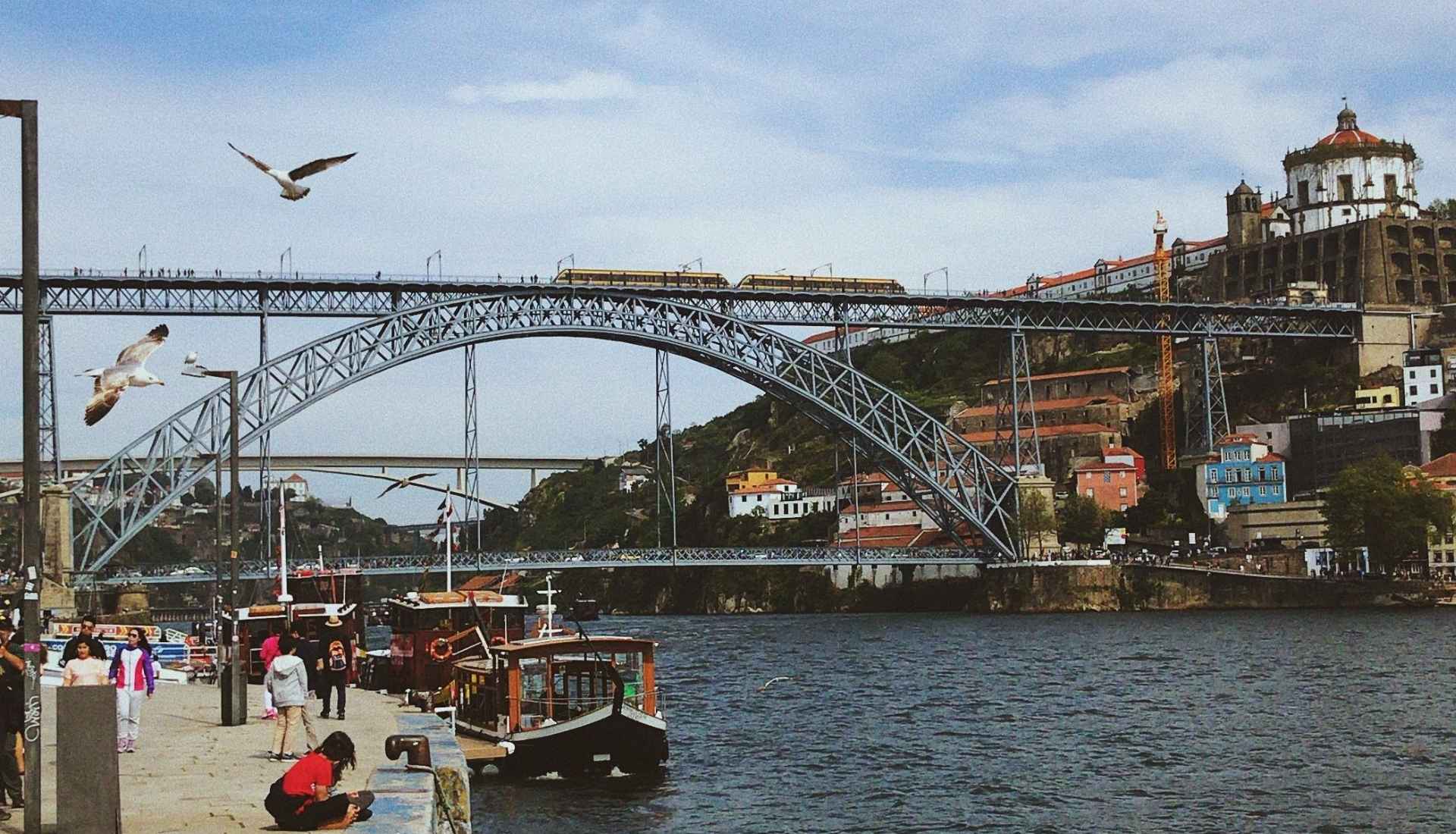 hotels-in-porto-01